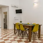 Palazzo Italia Casa de hóspedes 3*