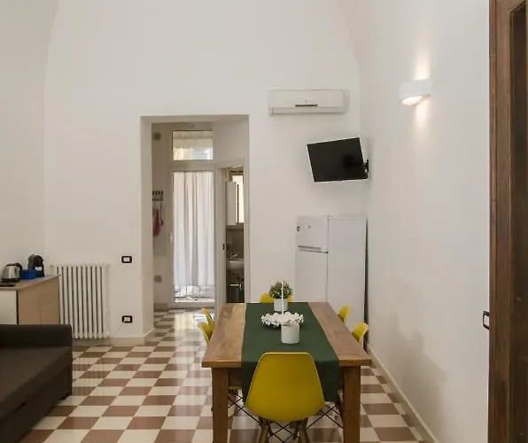 Palazzo Italia 3*