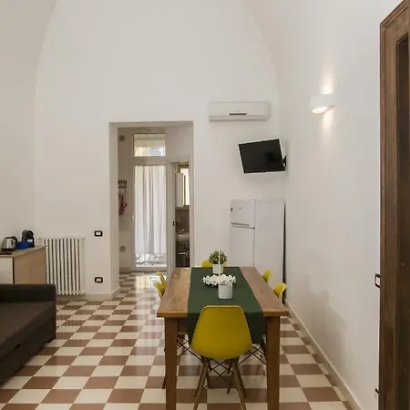 Palazzo Italia *