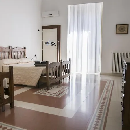 Πανσιόν Palazzo Italia 3*