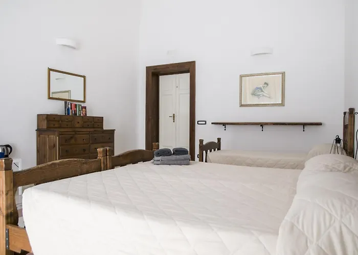 Palazzo Italia Affittacamere 3*