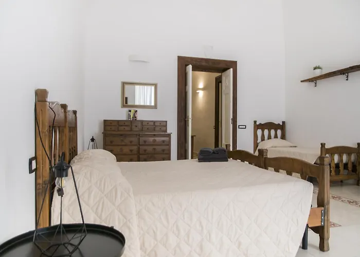 Palazzo Italia 招待所 巴里